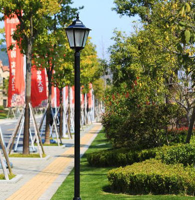 巩留庭院灯