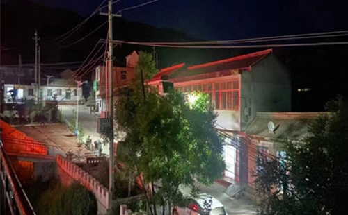 巩留太阳能路灯防雷接地做法详解