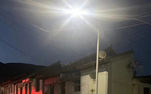 农村院子里最适合的巩留太阳能路灯亮度与安装要点 农村院子里最适合的巩留太阳能路灯亮度与安装要点